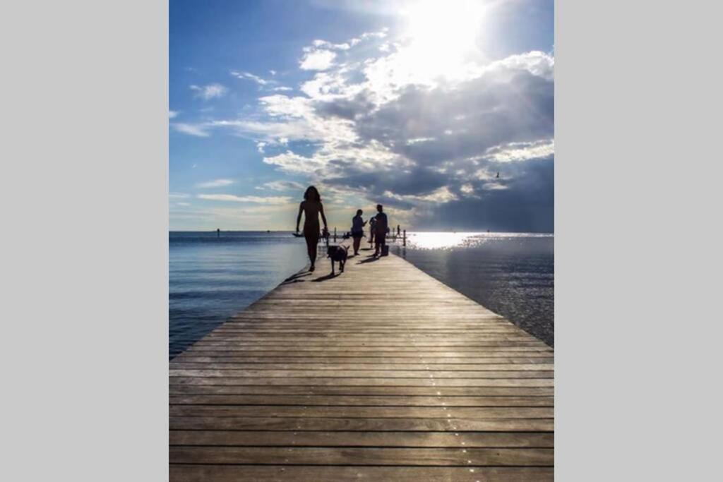 Sea Spray, Studio 114, Beach Steps Away! Pool+Wifi Ruskin Extérieur photo
